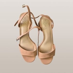 Vince Camuto Women's Nude Heels Size 7.5